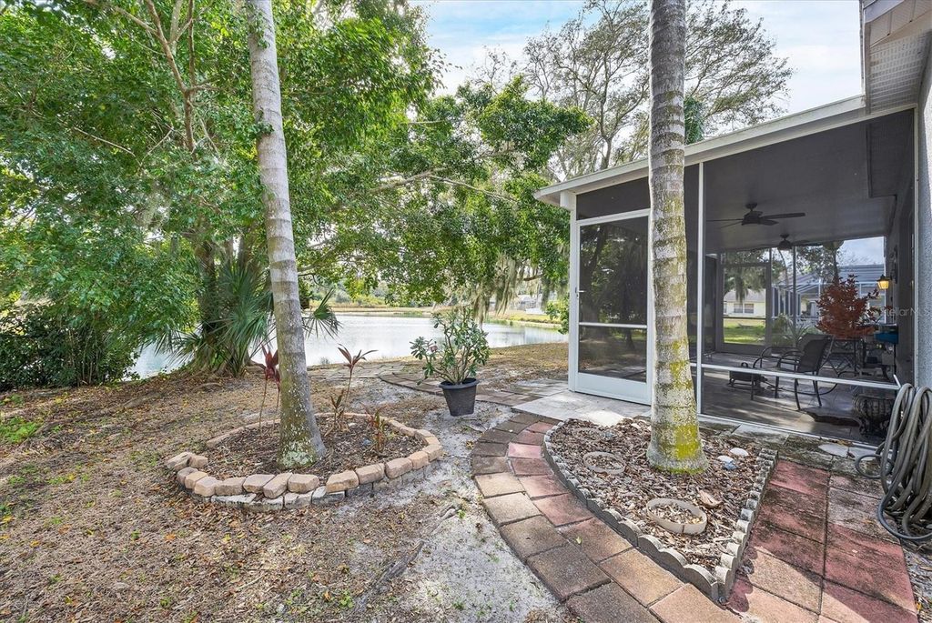 Image 29 of property listing at 11302 3RD AVENUE E, Bradenton, FL 34212