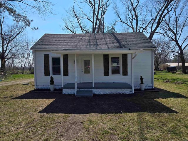 8111 E Desoto Street, Muncie, IN 47303