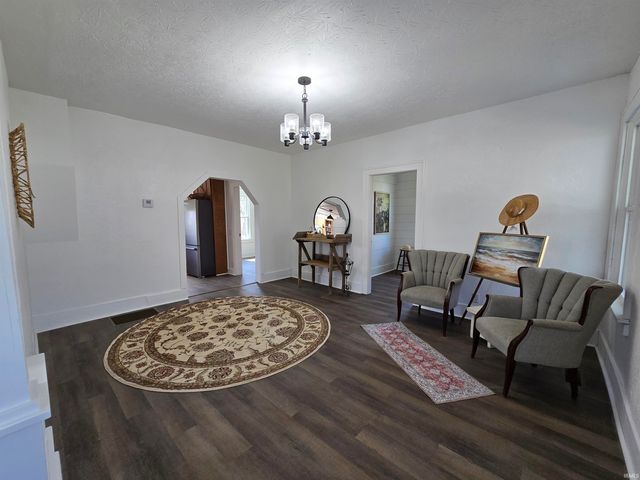 8111 E Desoto Street, Muncie, IN 47303