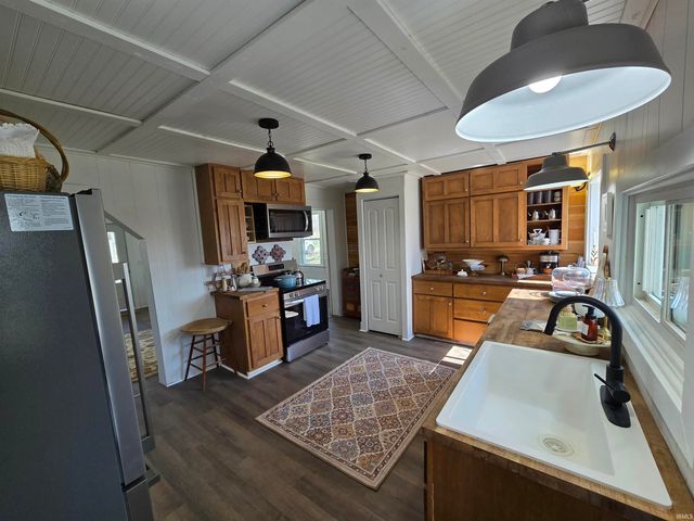 8111 E Desoto Street, Muncie, IN 47303