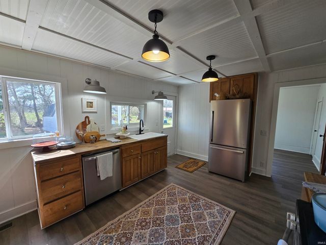 8111 E Desoto Street, Muncie, IN 47303