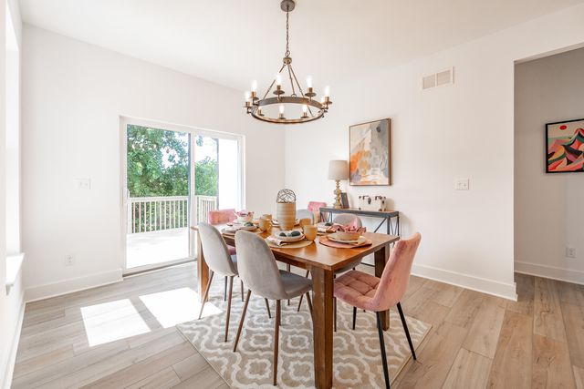 668 E Becker Place, Sycamore, IL 60178