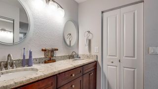 303 Lakeview Drive 102, Weston, FL 33326
