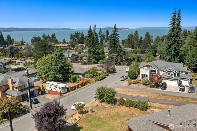 4917 Ocean Avenue, Everett, WA 98203