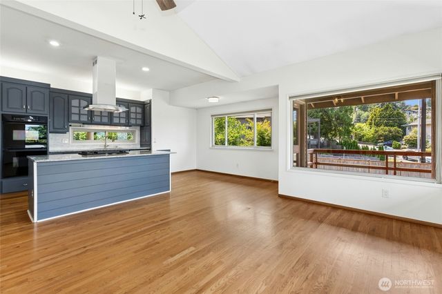 4917 Ocean Avenue, Everett, WA 98203