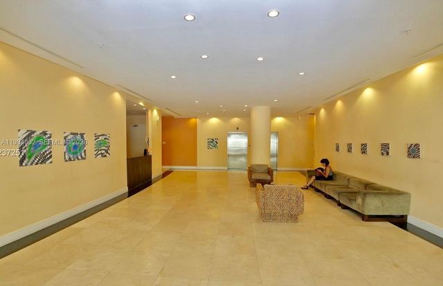 2200 NE 4th Ave 708, Miami, FL 33137