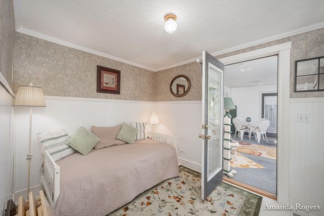 2295 Fallasburg Park Drive NE, Lowell, MI 49331
