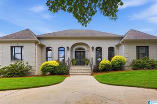 3758 CARISBROOKE DRIVE, Hoover, AL 35226