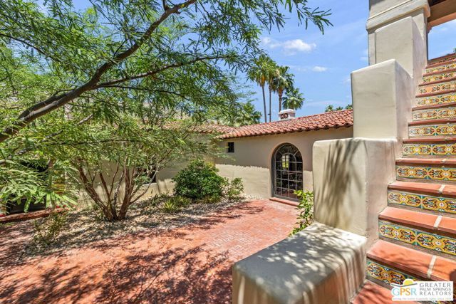 501 N Belardo Road, Palm Springs, CA 92262