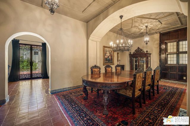 501 N Belardo Road, Palm Springs, CA 92262