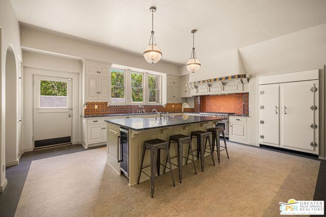 501 N Belardo Road, Palm Springs, CA 92262