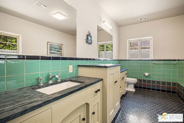 501 N Belardo Road, Palm Springs, CA 92262