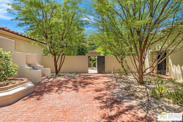 501 N Belardo Road, Palm Springs, CA 92262