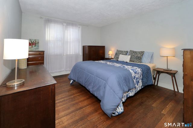 10 Keith Street, Norwalk, CT 06854