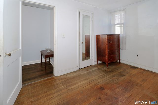 10 Keith Street, Norwalk, CT 06854