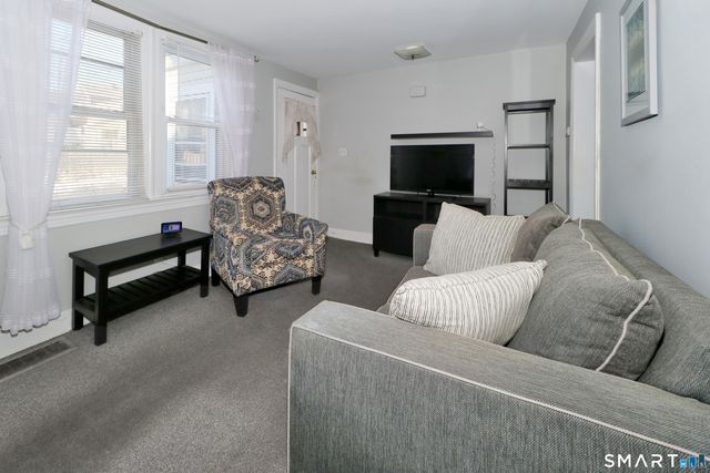 10 Keith Street, Norwalk, CT 06854