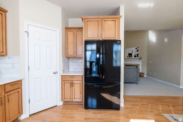 11569 S OAKMOND RD, South Jordan, UT 84009