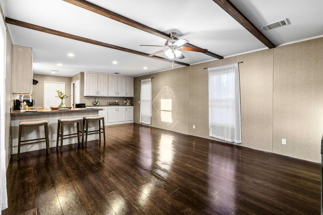 211 Woodstock, Livingston, TX 77351