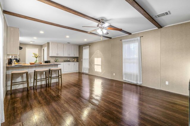 211 Woodstock, Livingston, TX 77351