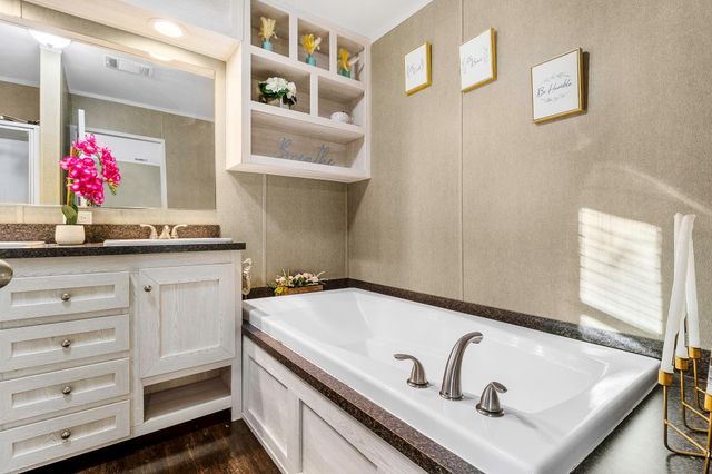 211 Woodstock, Livingston, TX 77351