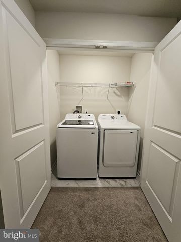50 PEREGRINE WAY, Burlington, NJ 08016