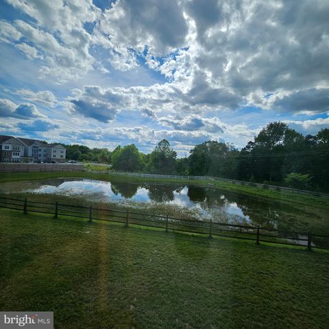 50 PEREGRINE WAY, Burlington, NJ 08016