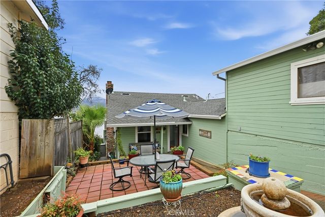 9279 Glenhaven Drive, Glenhaven, CA 95443