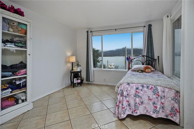 9279 Glenhaven Drive, Glenhaven, CA 95443