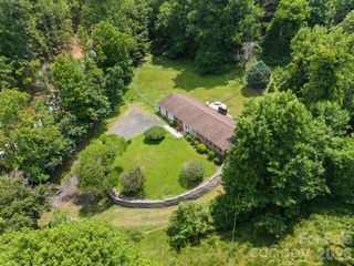 528 Baccus Siding Road, Green Mountain, NC 28740