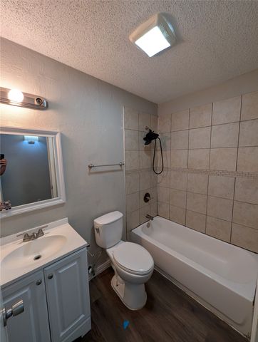 1250 Granada Lane, Lewisville, TX 75067