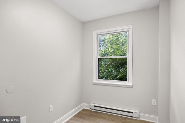 330 W 15TH ST, Chester, PA 19013