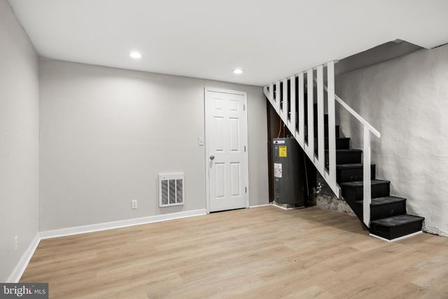 330 W 15TH ST, Chester, PA 19013