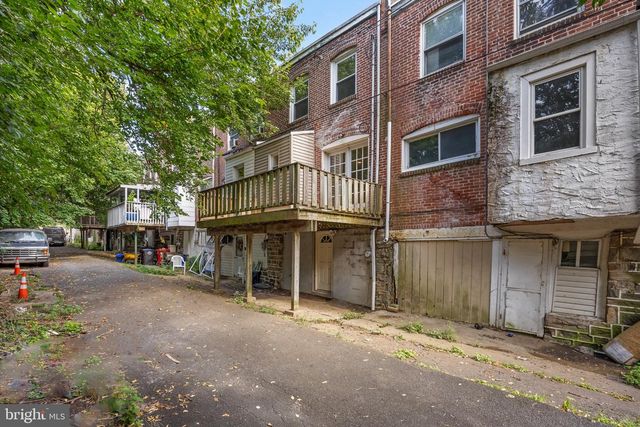 330 W 15TH ST, Chester, PA 19013