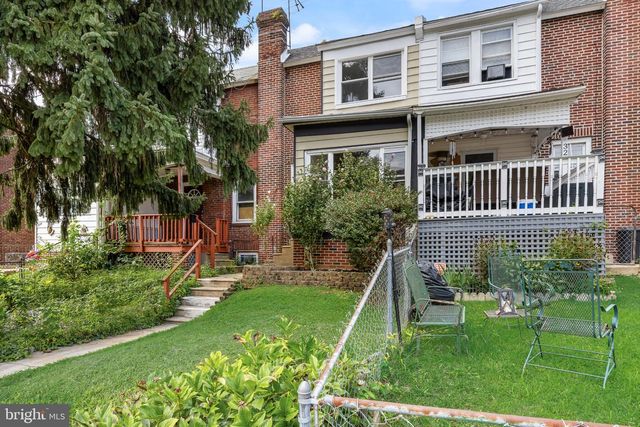 330 W 15TH ST, Chester, PA 19013