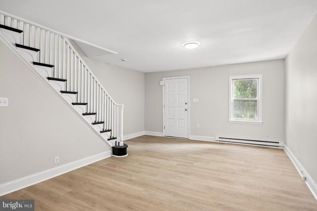 330 W 15TH ST, Chester, PA 19013