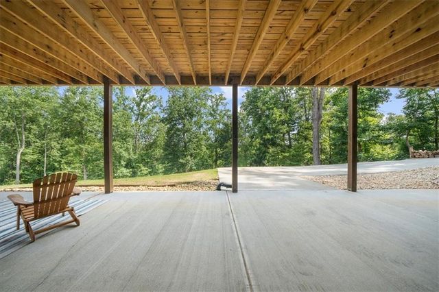 7560 Crestline Drive, Dawsonville, GA 30534