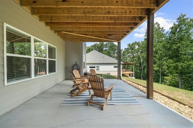 7560 Crestline Drive, Dawsonville, GA 30534