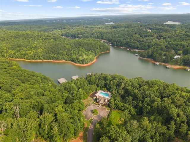 7560 Crestline Drive, Dawsonville, GA 30534