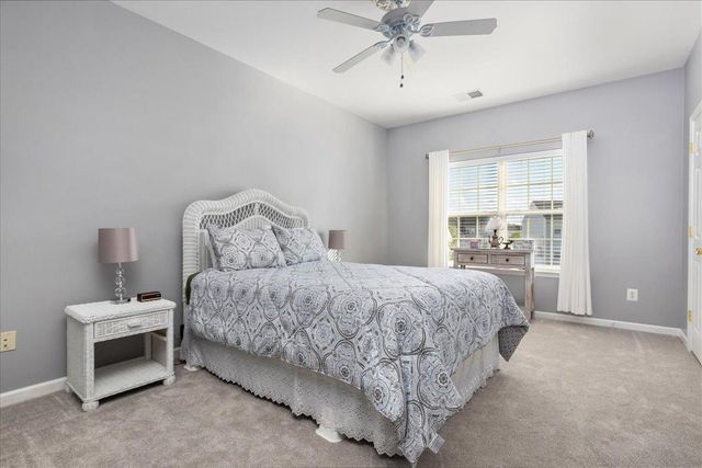 110 VINCENT DR, Stephens City, VA 22655
