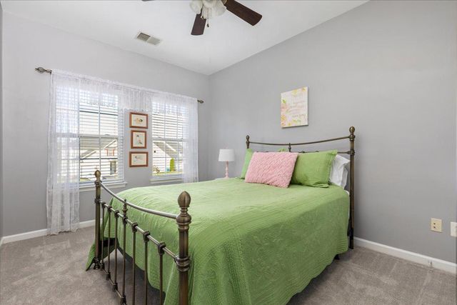 110 VINCENT DR, Stephens City, VA 22655