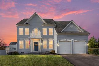 110 VINCENT DR, Stephens City, VA 22655
