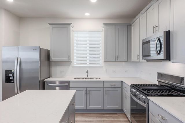 212 Sugar Cane RD, Buda, TX 78610