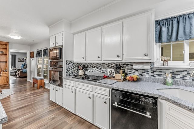 192 Westridge Drive, Huntsville, TX 77340