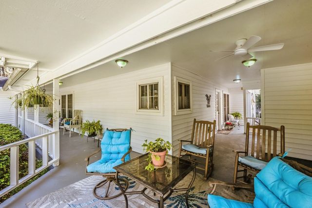 192 Westridge Drive, Huntsville, TX 77340