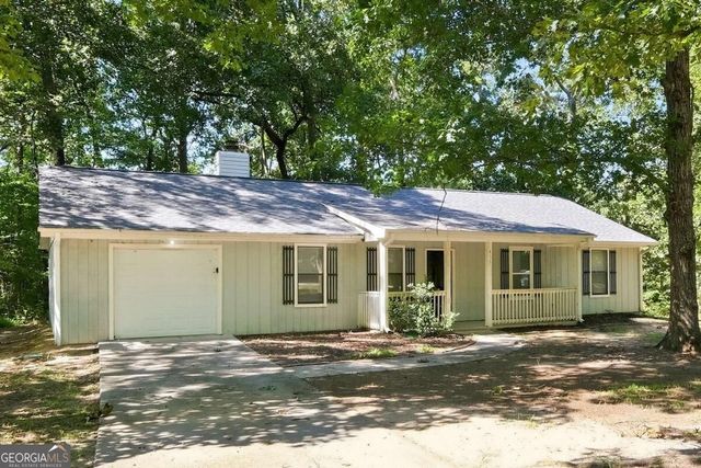 413 Bob Wood Drive, Loganville, GA 30052