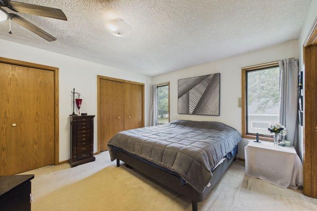 230 Mahtomedi Avenue, Mahtomedi, MN 55115