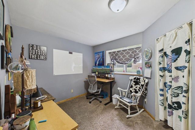 230 Mahtomedi Avenue, Mahtomedi, MN 55115