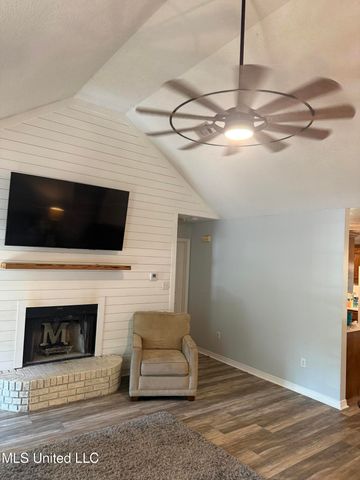 21110 Highway 63, Moss Point, MS 39562