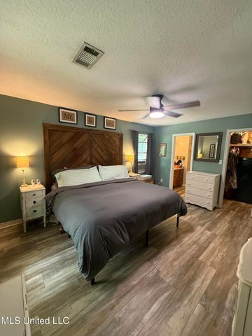 21110 Highway 63, Moss Point, MS 39562