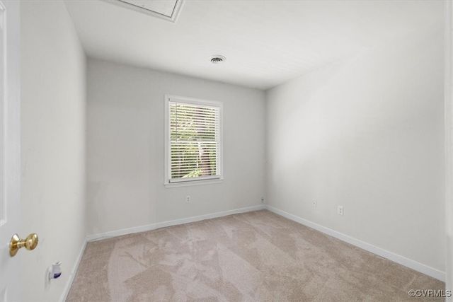 3019 Ramsey Dr, Chester, VA 23831